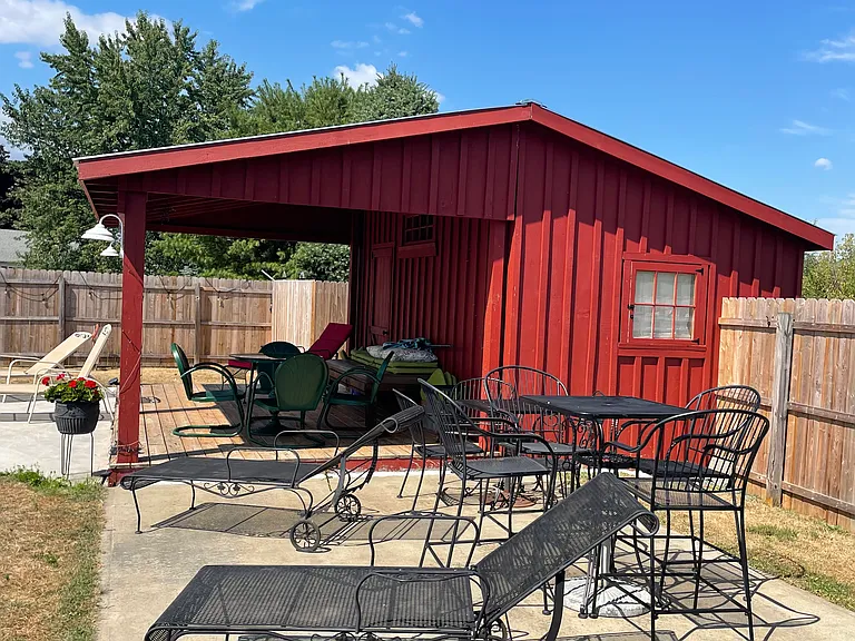 673 Route 66 — Photo 11