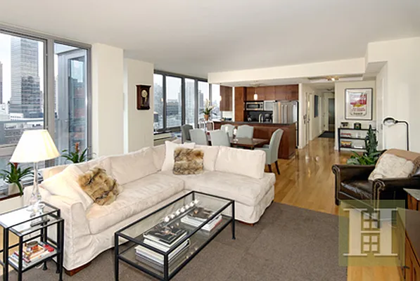 Rented by Halstead Real Estate | media 15