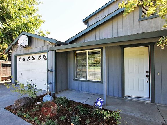 2nd image of 1180 Opal Ln