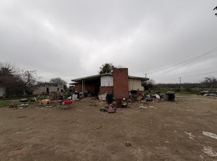 17577 Iona Ave, Lemoore, CA 93245