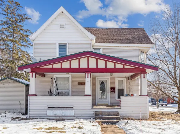 1422 Main St, Cedar Falls, IA 50613