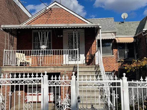 1017 E 232nd St, Bronx, NY 10466