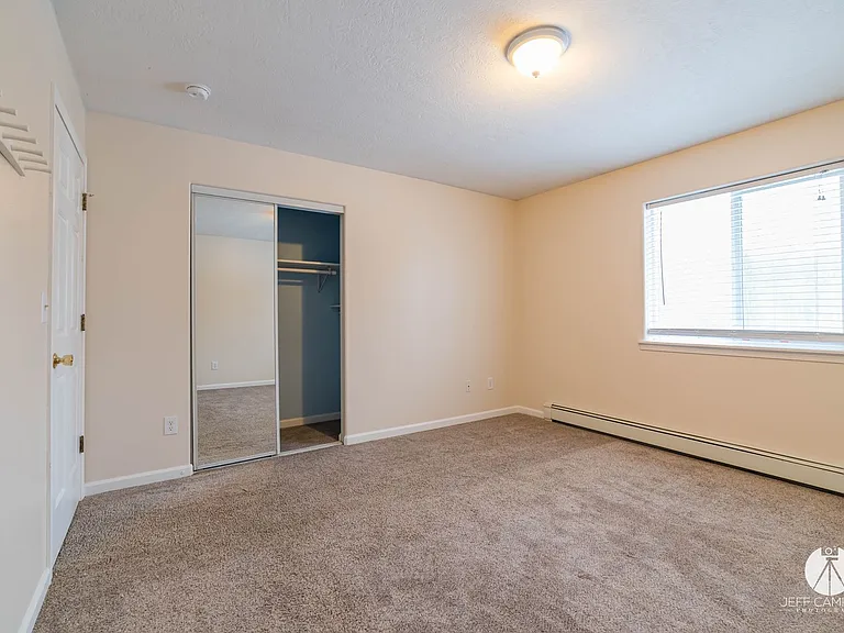 1100 W Nugget Ave — Photo 16