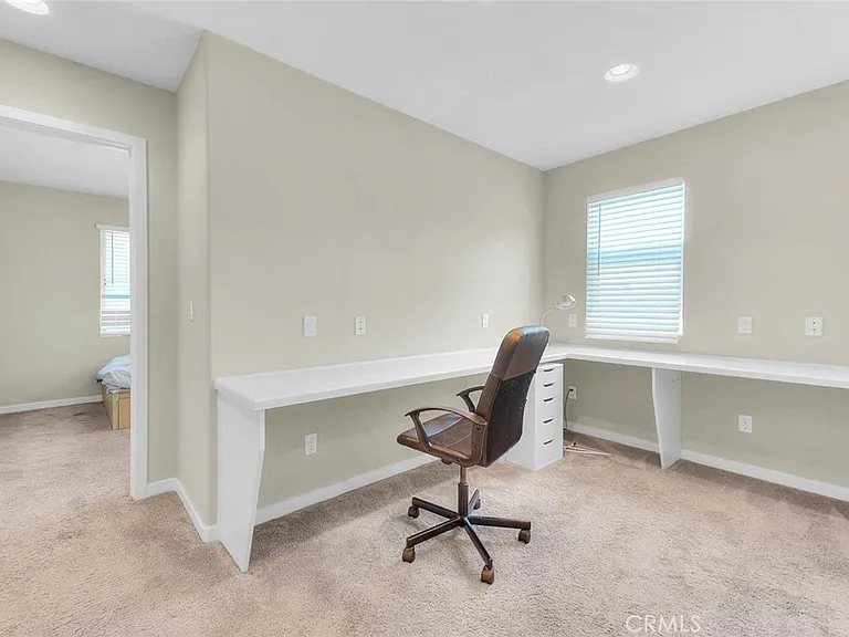8836 Banyan — Photo 24