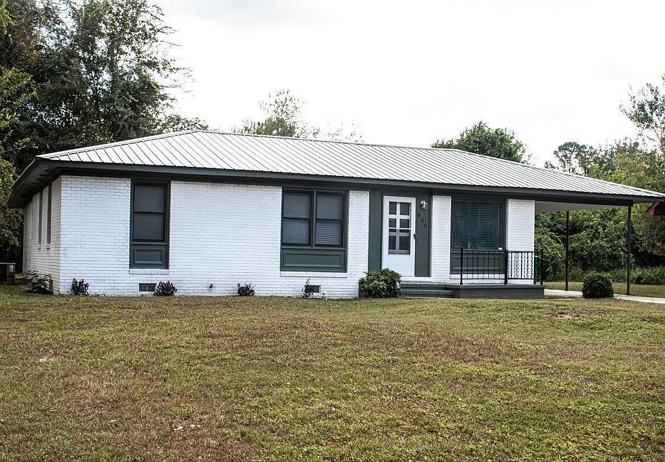 1st image of 809 Ponderosa Dr
