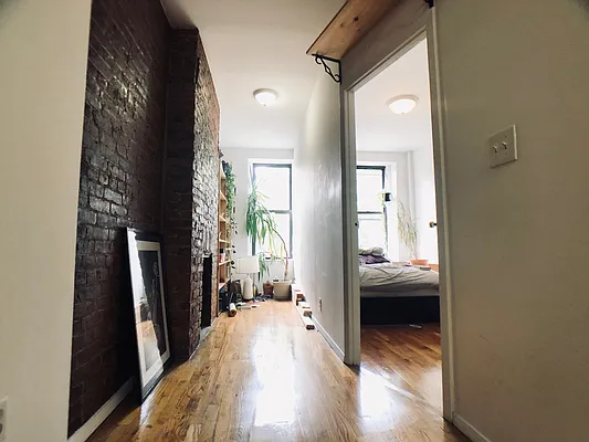 Rented by Level Group | media 10
