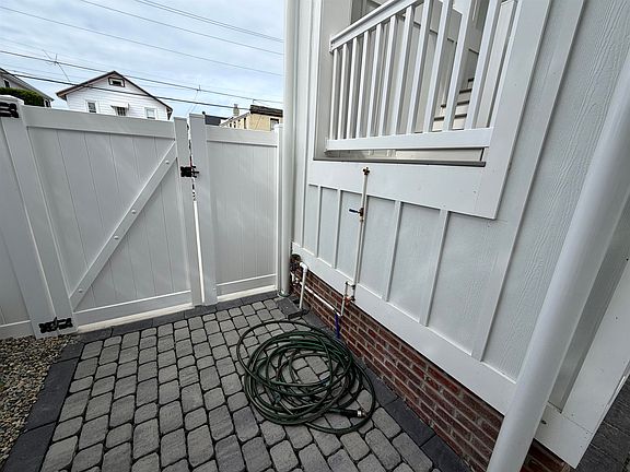 2nd image of 6307 New Jersey Ave #202