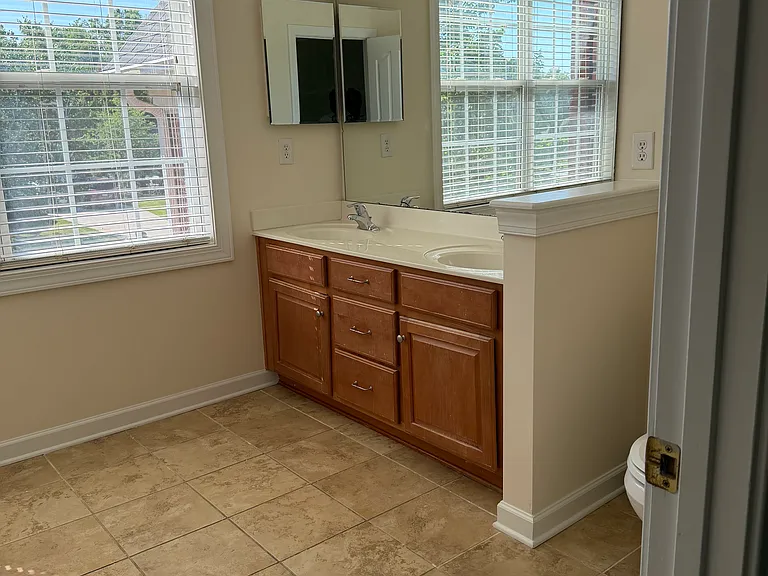 200 Grimball Ln — Photo 10