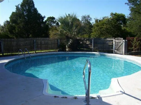 10101 W Pamondeho Cir, Crystal River, FL 34428