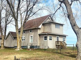 708 E 7th St, Colton, SD 57018