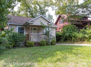 3215 Center St, Des Moines, IA 50312