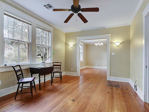 4th image of 3839 Jena St