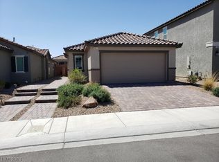 6611 Secret Grove Ave, Las Vegas, NV 89130