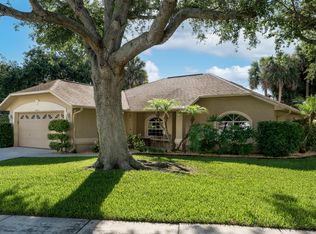 4565 Woodcove Dr, Port Orange, FL 32127
