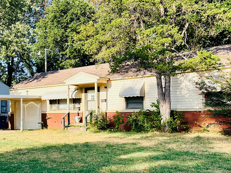 1035 N Canton Ave — Photo 1