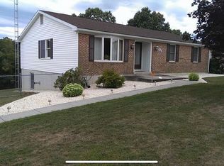 1227 Three Run Rd, Bunker Hill, WV 25413