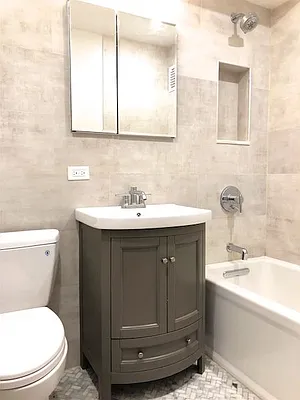 Sold by Level Group | media 9