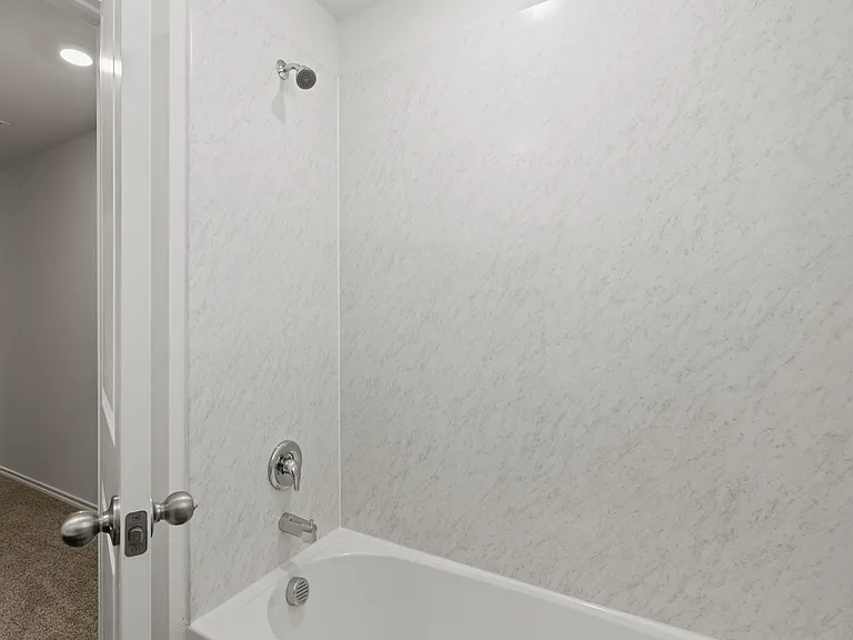7016 Vining Dr — Photo 12