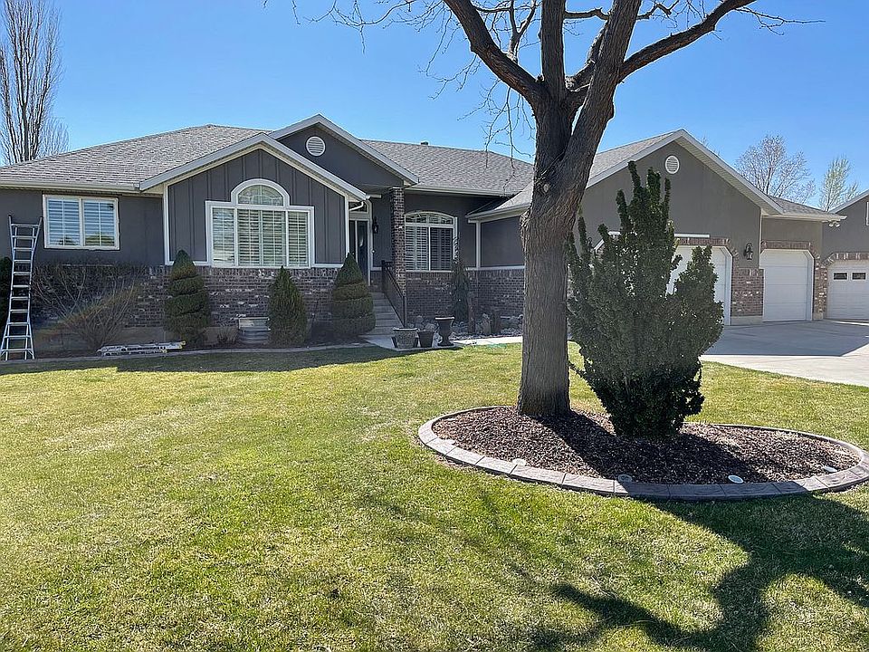 2nd image of 7687 S Strawberry Dr