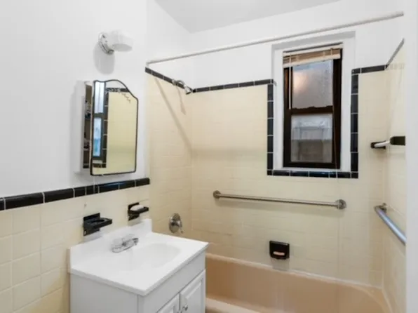35-16 85th Street 3H image 7 of 7