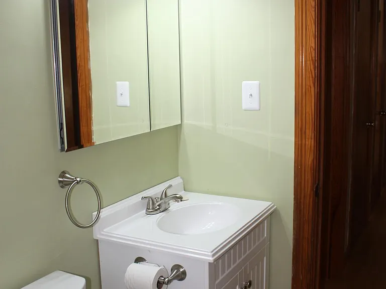 2408 Sunset Rd — Photo 4
