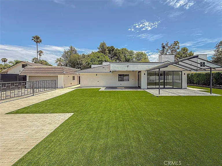 22921 Dolorosa St — Photo 10