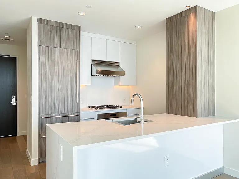 188 Brookline Ave #21-F — Photo 7
