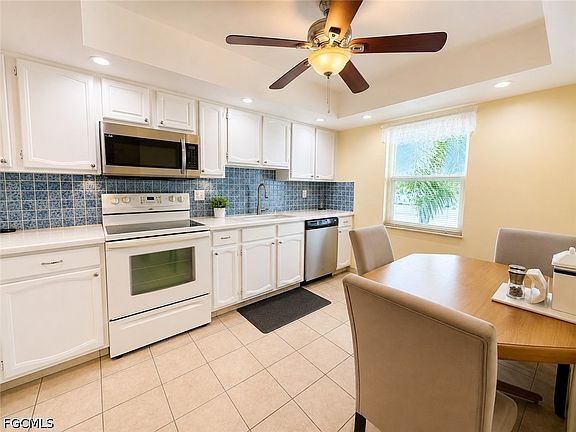 2nd image of 1615 SE 46th Ln APT 202
