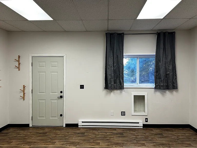 7909 E State Highway 86 — Photo 5