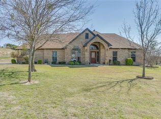 117 Star Point Ln, Weatherford, TX 76088