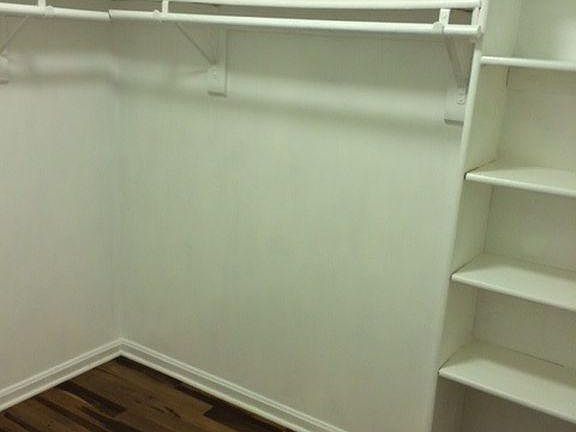 Walk in closet