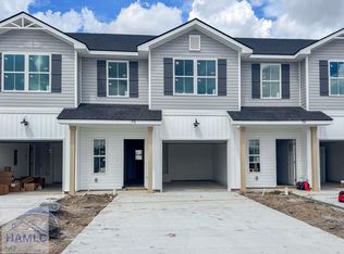 100 Beaumont Dr, Hinesville, GA 31313