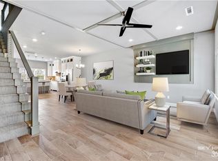 422 SW Retreat Ln #1, Bentonville, AR 72712
