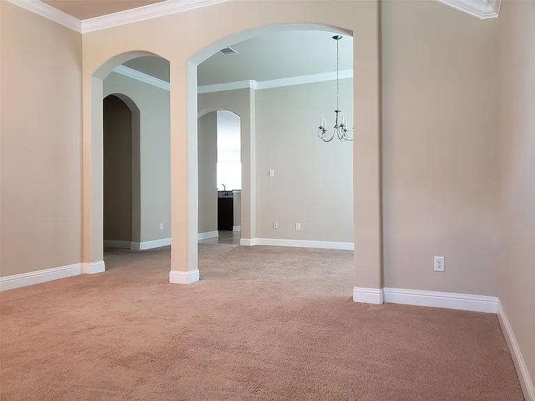 9515 Bosque Hills Ct — Photo 3