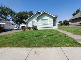 220 W Whitman Dr, College Place, WA 99324