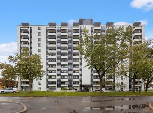 2969 Fairlea Crescent, Ottawa, ON K1V 9N2