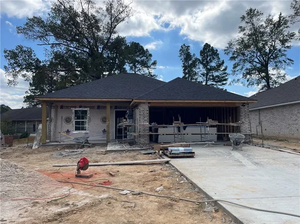 111 Hidden Oaks Ct, Natchitoches, LA 71457