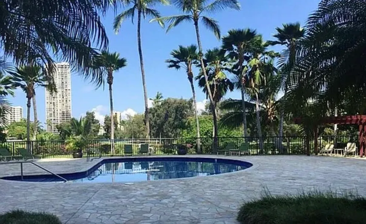 5333 Likini St — Photo 4