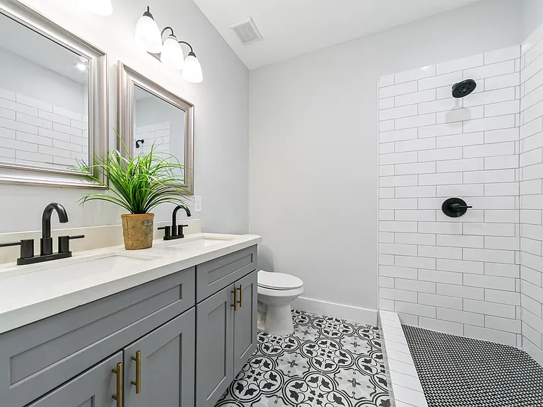 815 Wilkes St — Photo 29