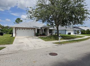 516 25th Dr E, Ellenton, FL 34222