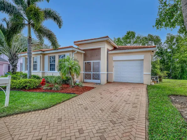 180 Caribe Ct, Greenacres, FL 33413