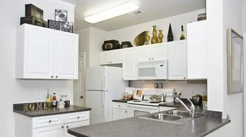 Perfect for cooking and storage Perfect for cooking and storage