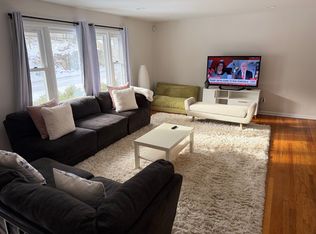 235 Douglas Rd, Chappaqua, NY 10514