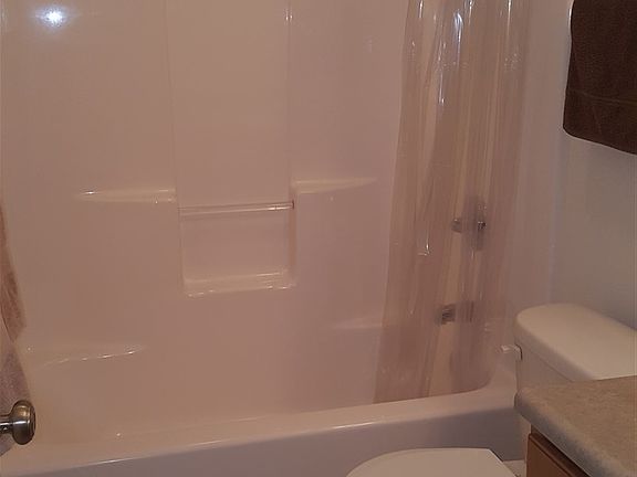 3rd image of 5240 Wilmington Cir