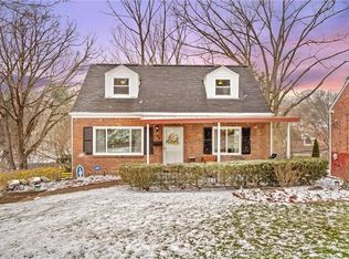 190 Lynn Dr, Pittsburgh, PA