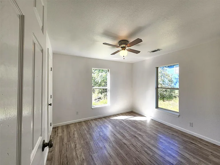 2706 Berry St #A — Photo 5
