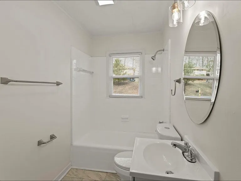 407 Yardley Ct #A — Photo 12