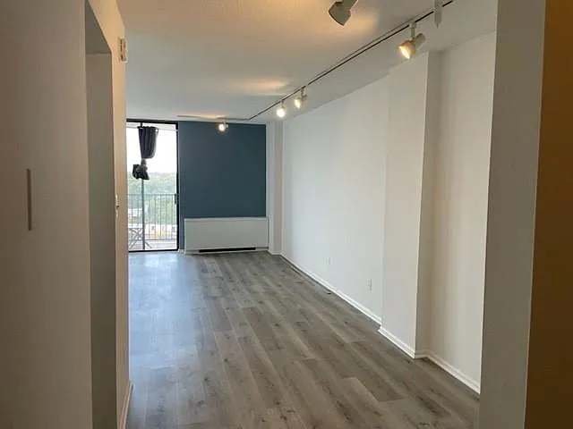 4 Monroe St #1111 — Photo 6