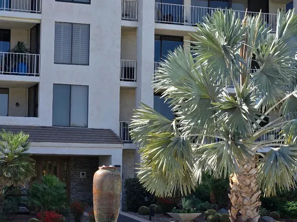 910 Island Dr APT 112, Rancho Mirage, CA 92270
