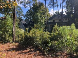 4 Roxbury Cir, Hilton Head Island, SC 29928